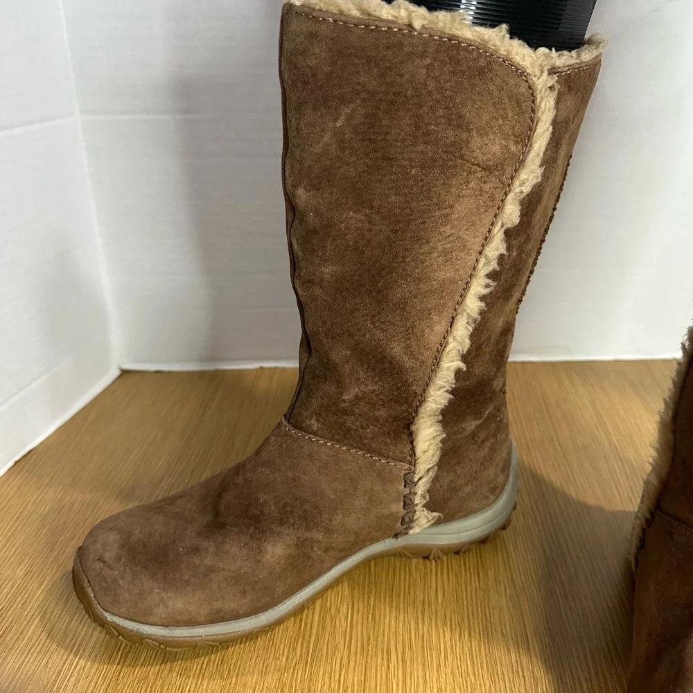Patagonia Waterproof Women’s 7 Brown Suede Winter Boots PrimaLoft Polartec Comfy